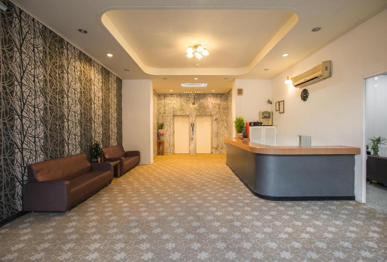 Taichung Hall Aparthotel Exterior foto